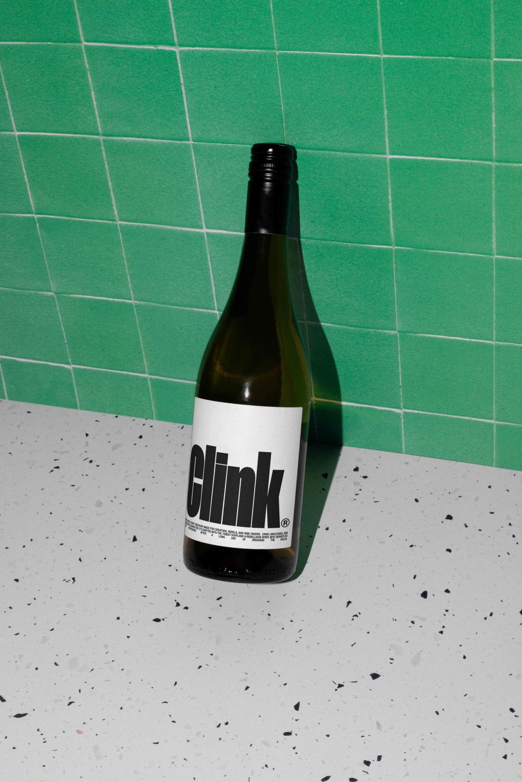 CLINK WINE BOTTLE 11