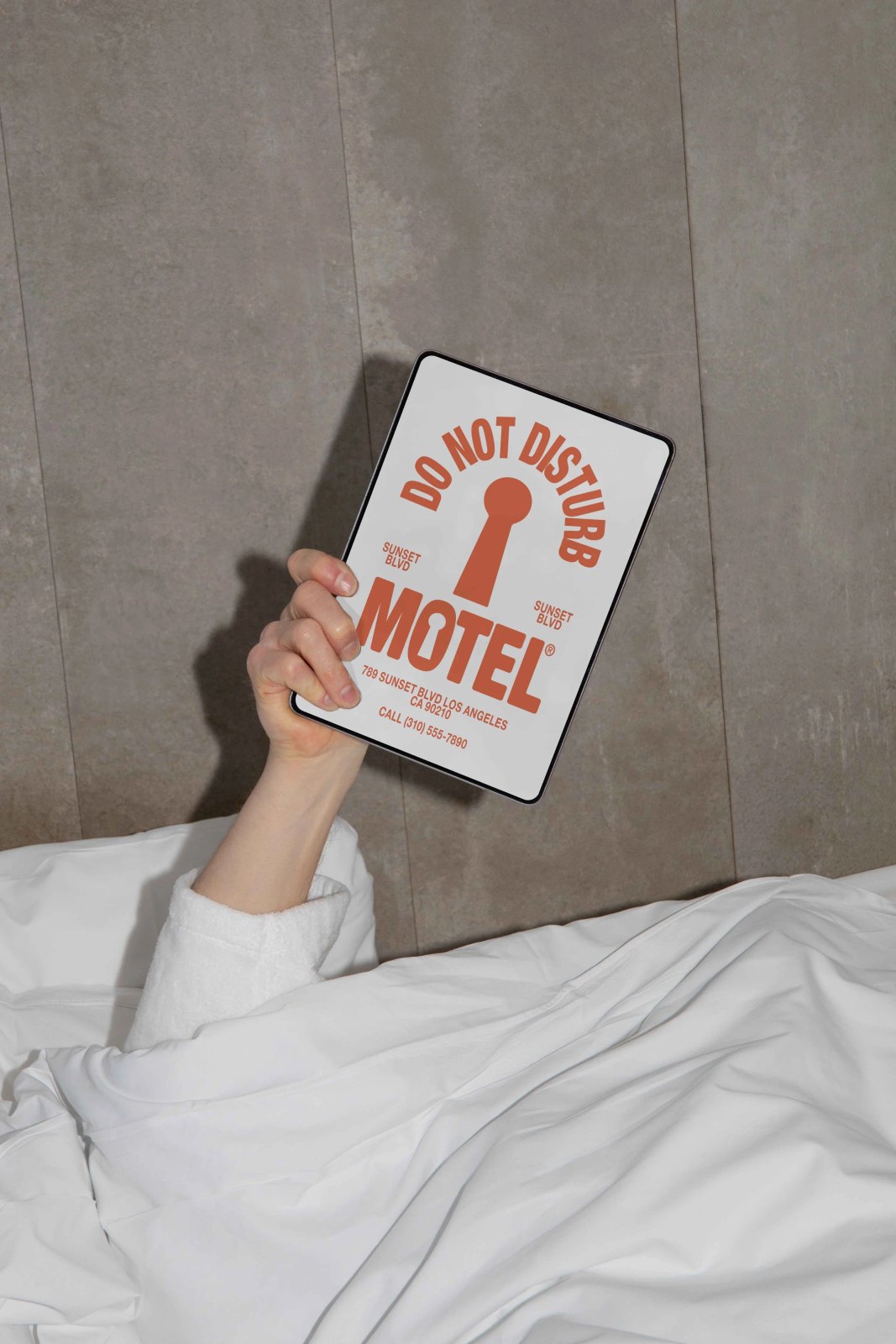 MOTEL TABLET 03