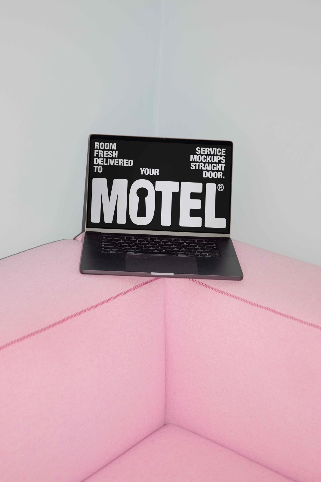 MOTEL LAPTOP 07 preview 4