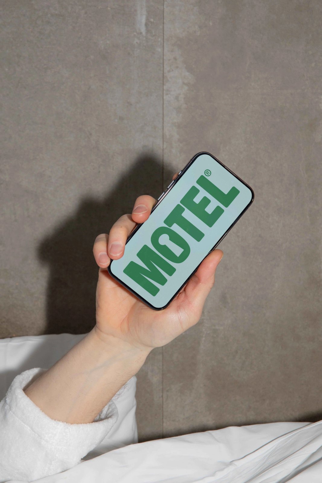 MOTEL SMARTPHONE 03 preview 3