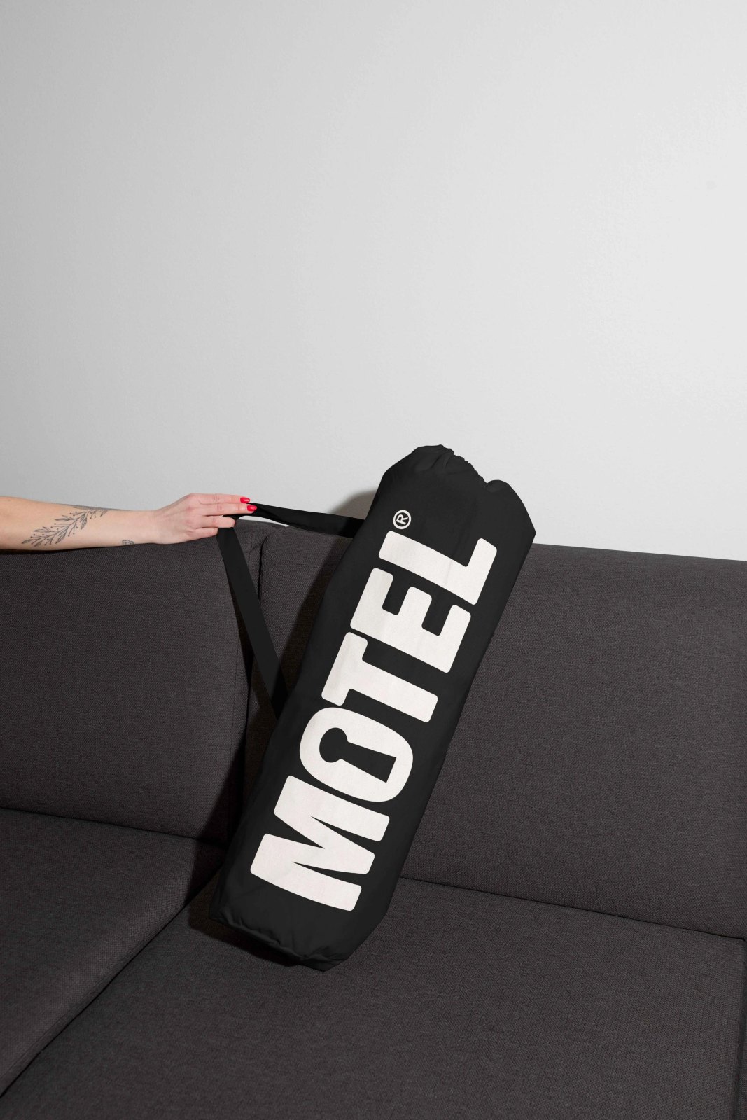 MOTEL TOTEBAG 05 preview 5
