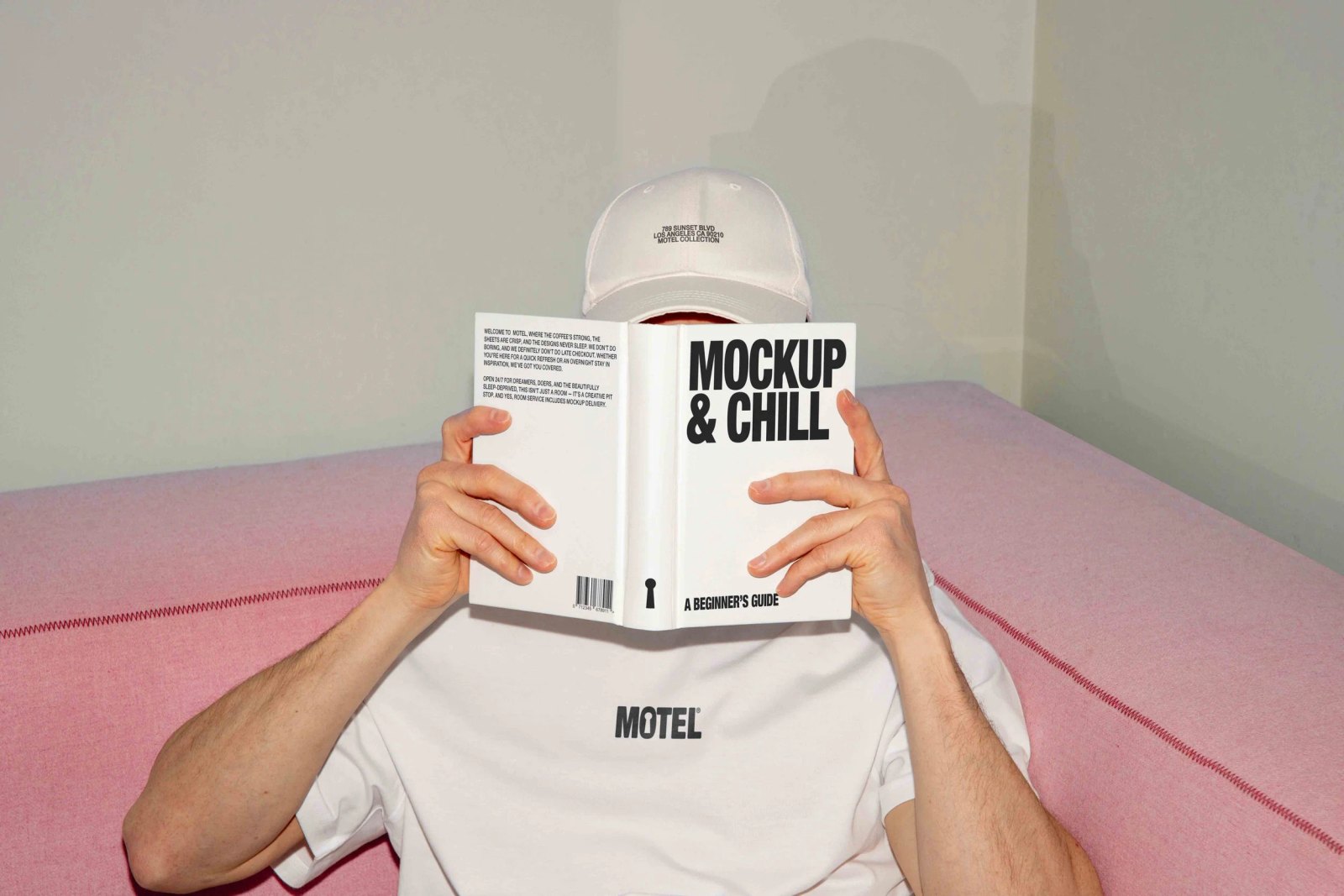 MOTEL BOOK 01
