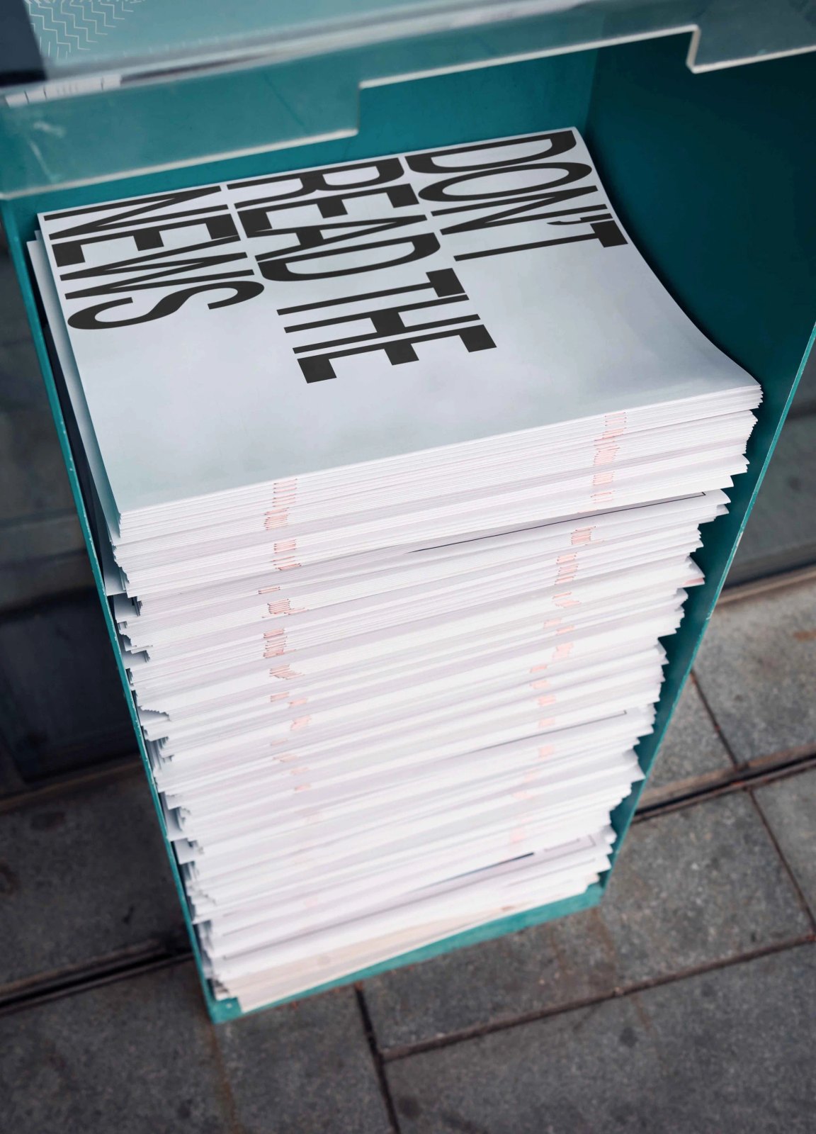 B3 NEWSPAPER 01 preview 3