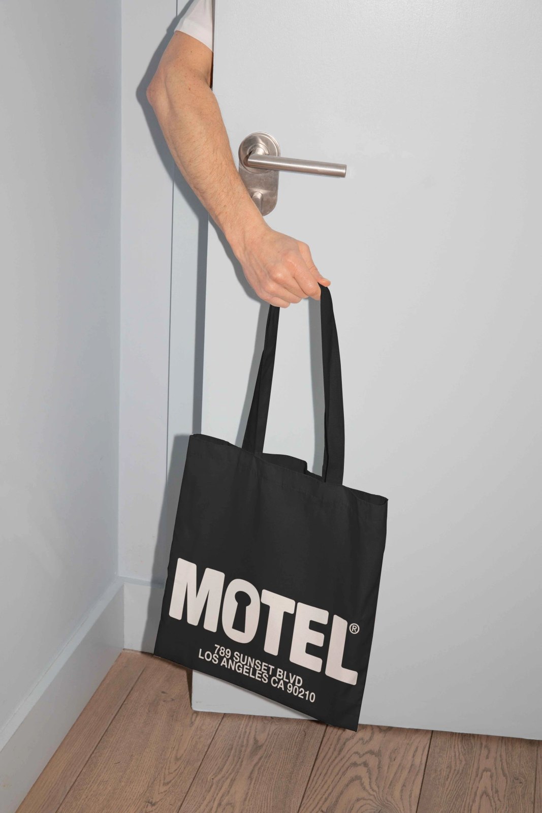 MOTEL TOTEBAG 01 preview 5