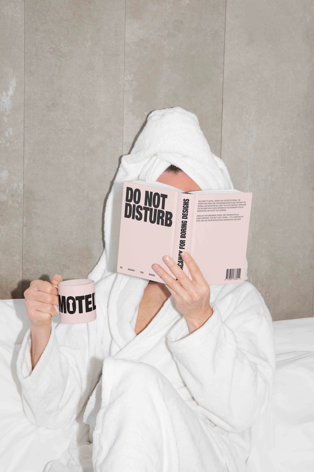 MOTEL BOOK 02