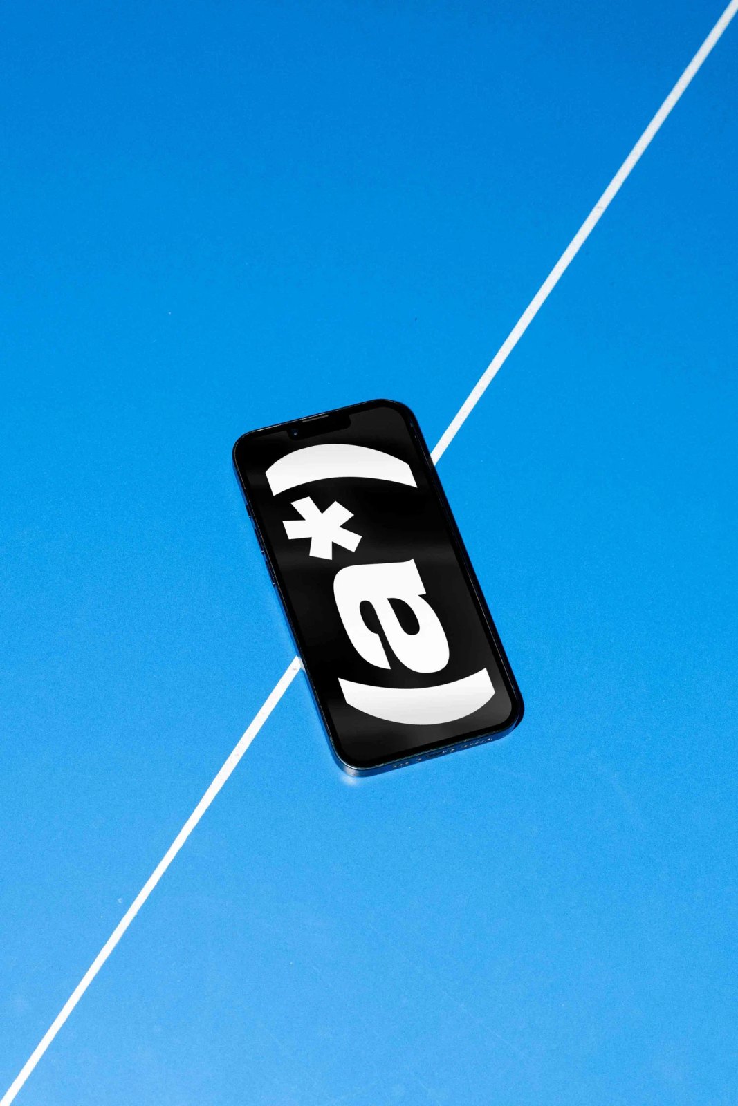 ATHLETE SMARTPHONE 02