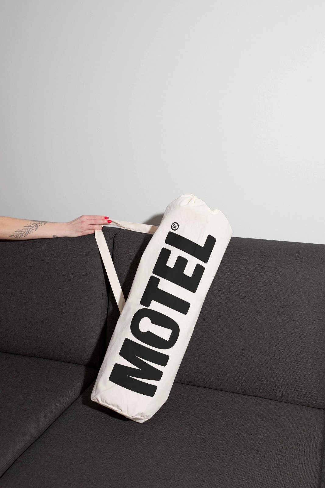 MOTEL TOTEBAG 05 preview 3