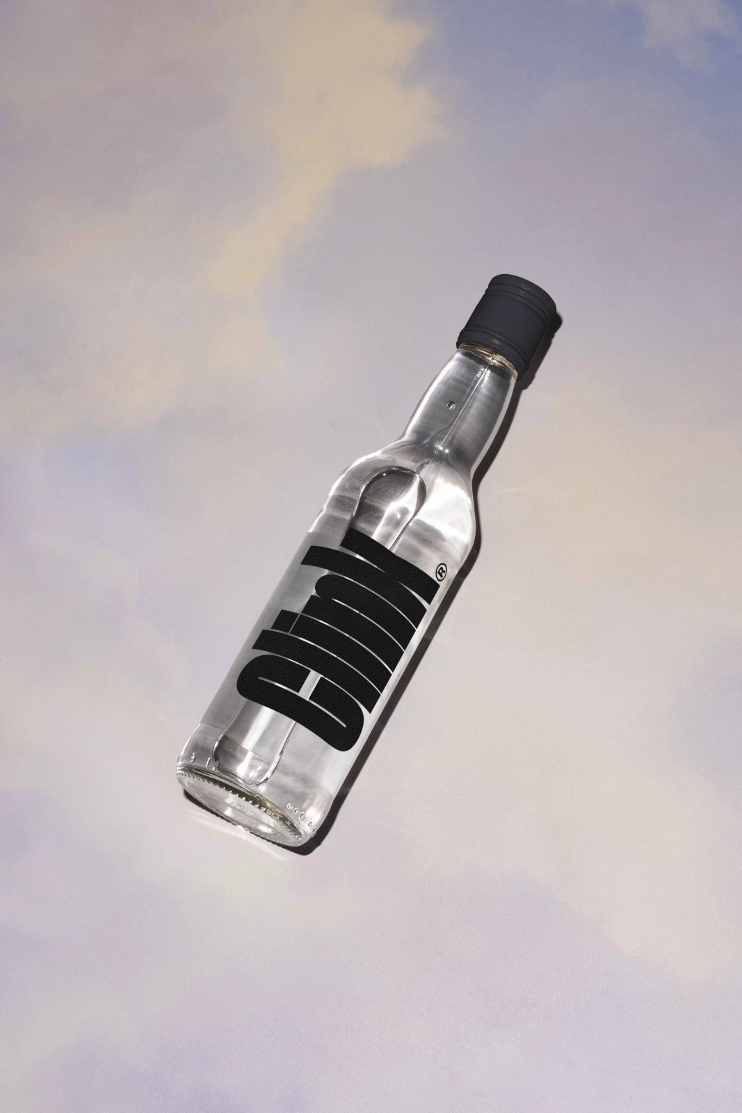 CLINK SPIRIT BOTTLE 02