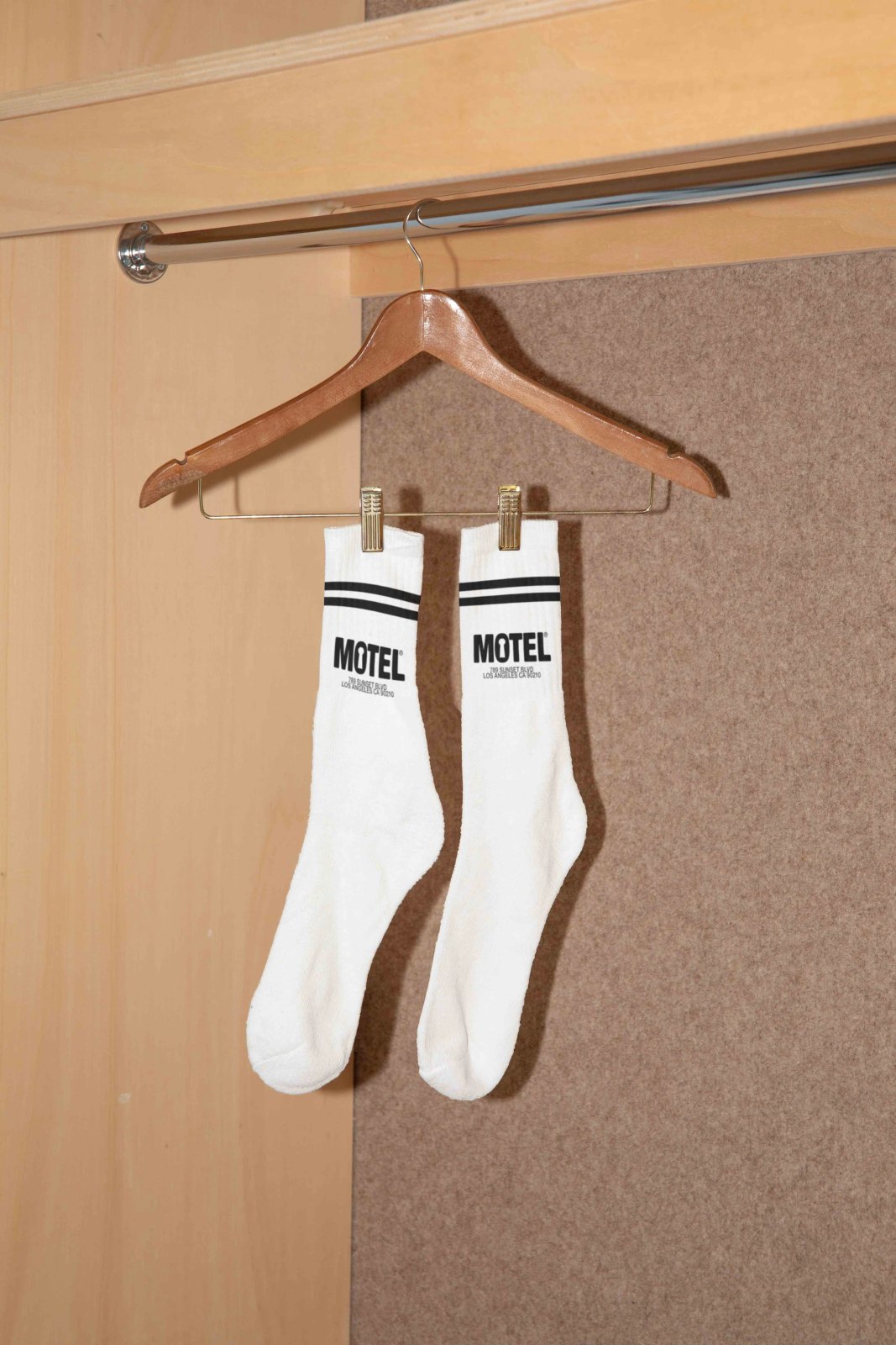 MOTEL SOCKS 01