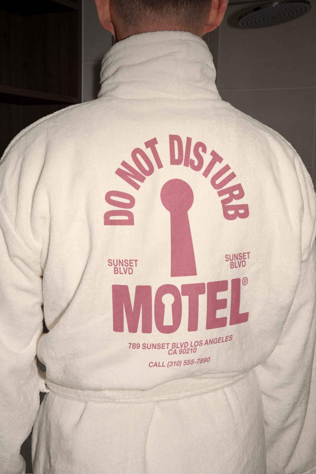 MOTEL BATH ROBE 01 preview 3