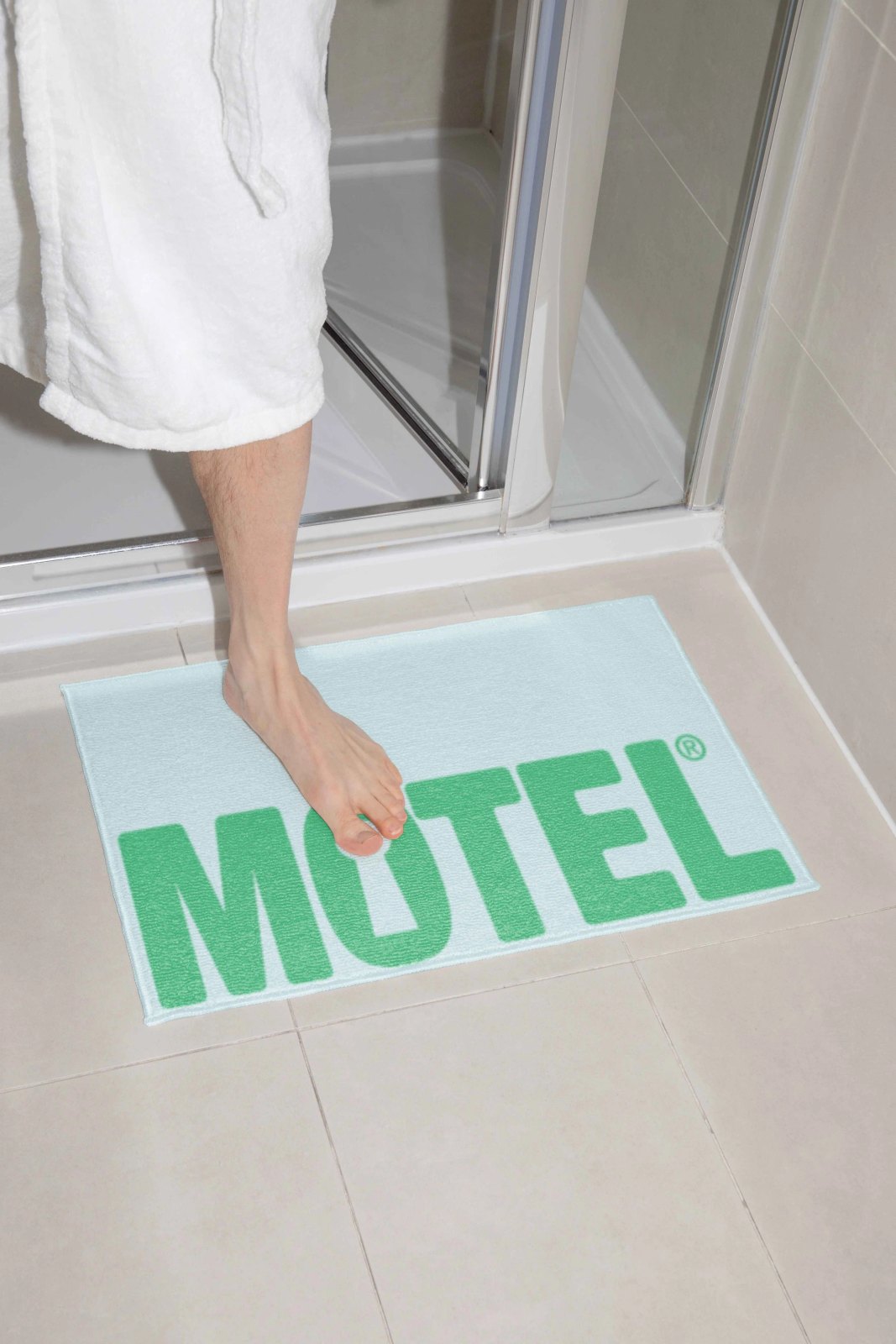 MOTEL BATH MAT 01 preview 4