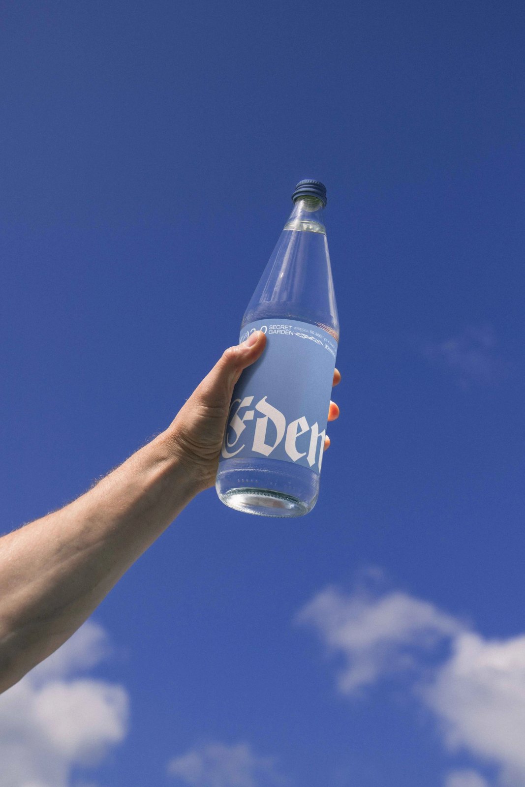 EDEN 02 BOTTLE 01 preview 3
