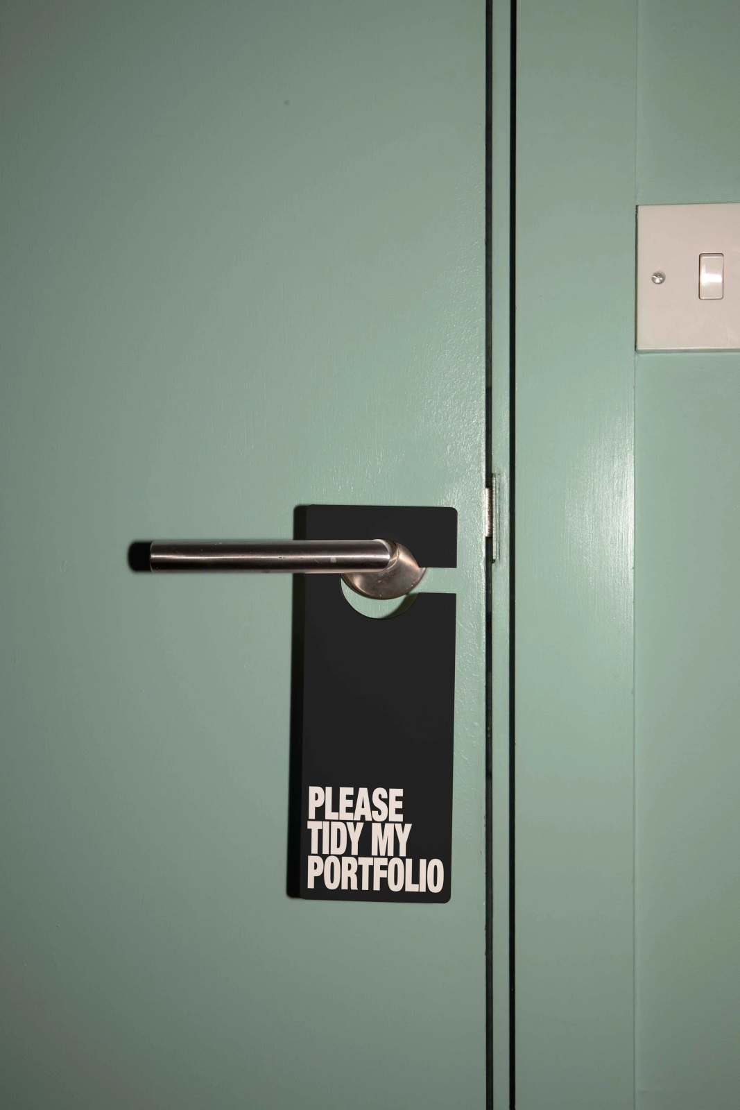 MOTEL DOOR HANGER 03 preview 3