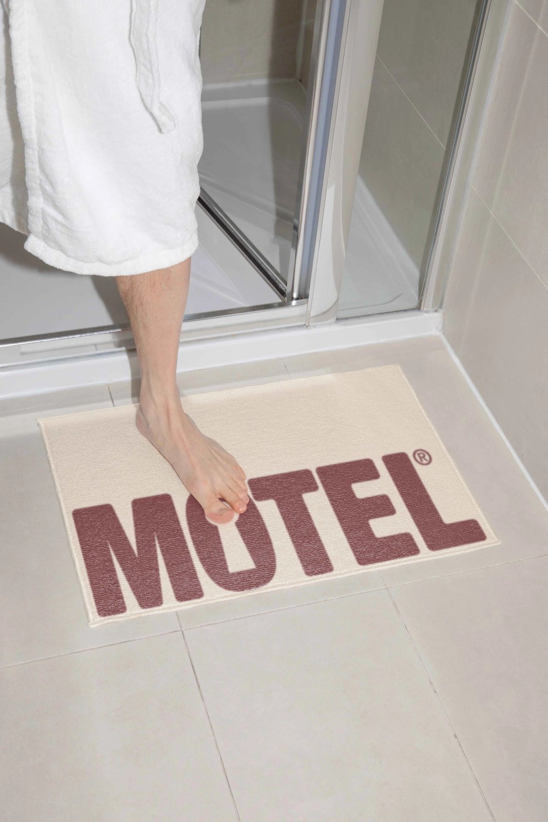 MOTEL BATH MAT 01 preview 3