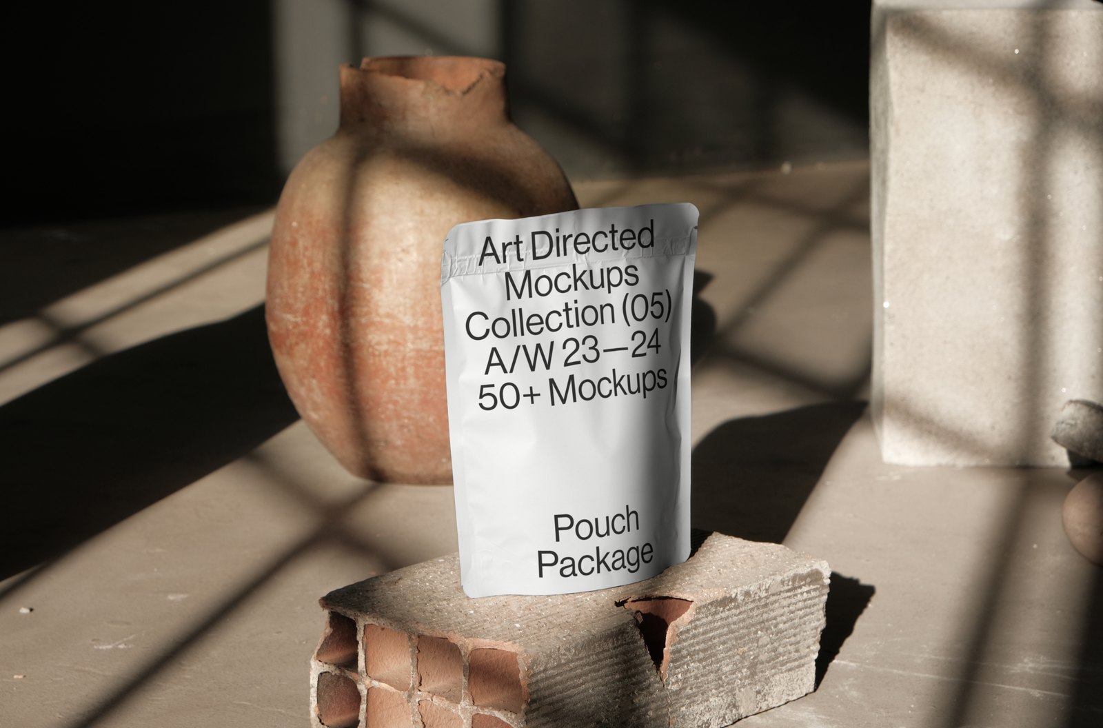 ARTD-C05-Pouch-002