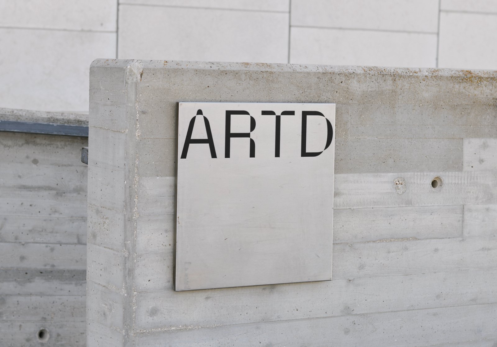 ARTD-C03MTL-Metal Plaque-002