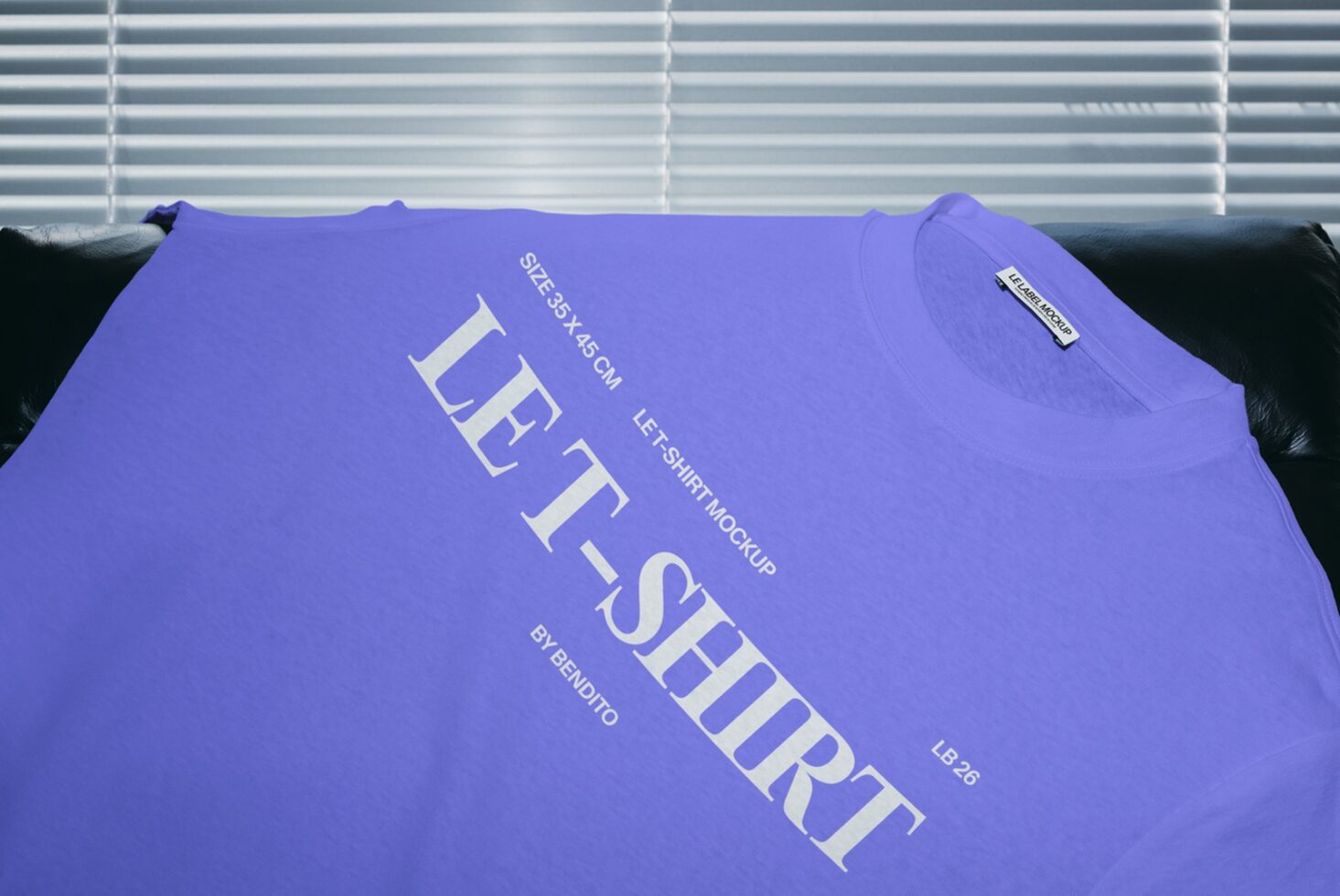 Le T-Shirt LB26W34 Mockup preview 2