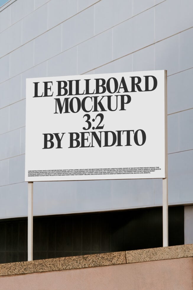 Le Billboard LB26W16 Mockup