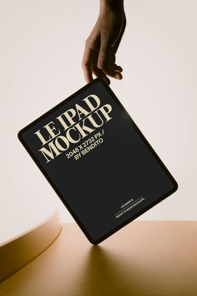 Le iPad LB26W3801 Mockup