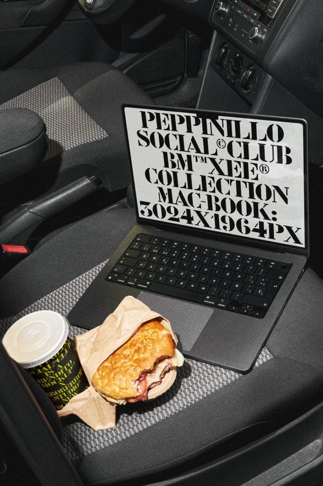 MacBook Pro PSCv101 Mockup preview 4