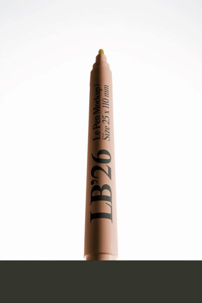 Le Pen LB26W29 Mockup preview 4