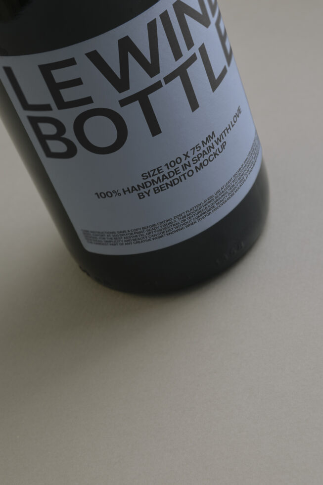 Le Wine Bottle LB25W24 Mockup preview 4