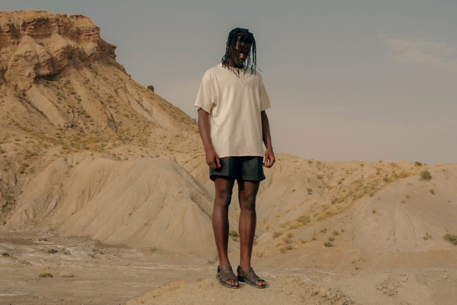 T-Shirt BL08 Mockup preview 2