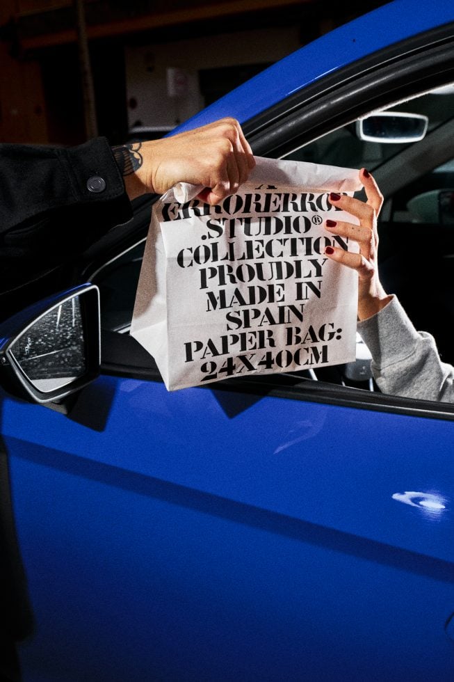 Paper Bag PSCv102 Mockup preview 4