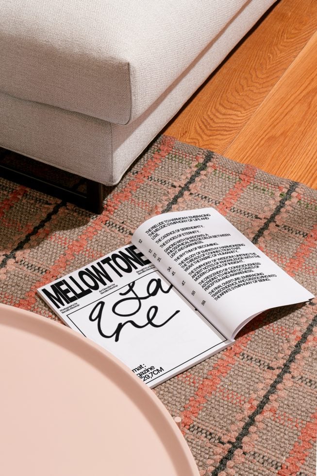 Magazine MT04 Mockup