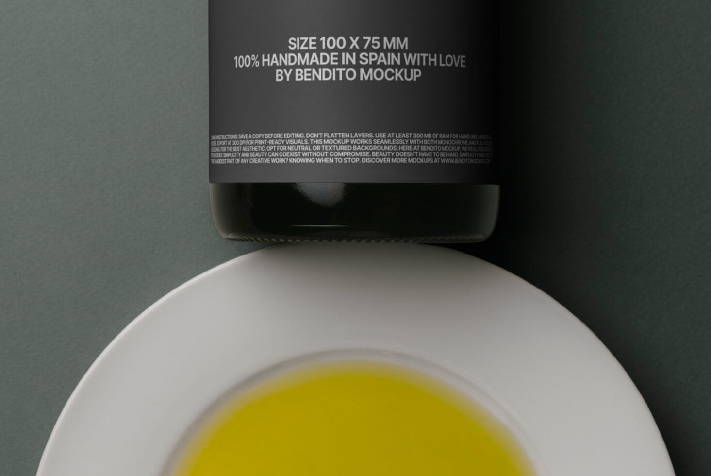 Le Wine Bottle LB25W30 Mockup preview 2