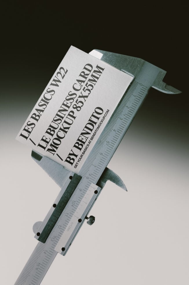 Le Business Card LB26W2201 Mockup