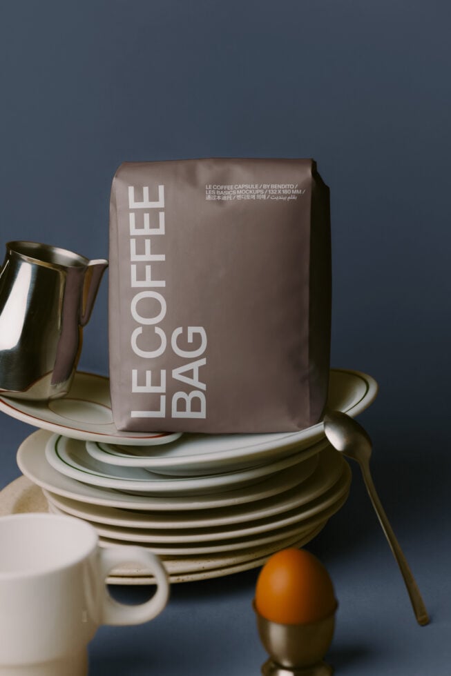 Le Coffee Bag LB26W1701 Mockup preview 4