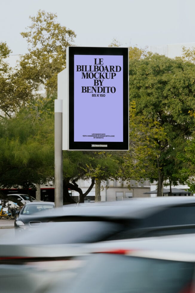 Le Billboard LB26W13 Mockup preview 4