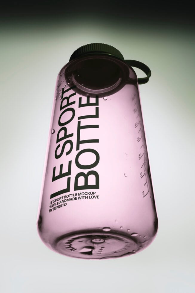Le Sport Bottle LB26W32 Mockup preview 4