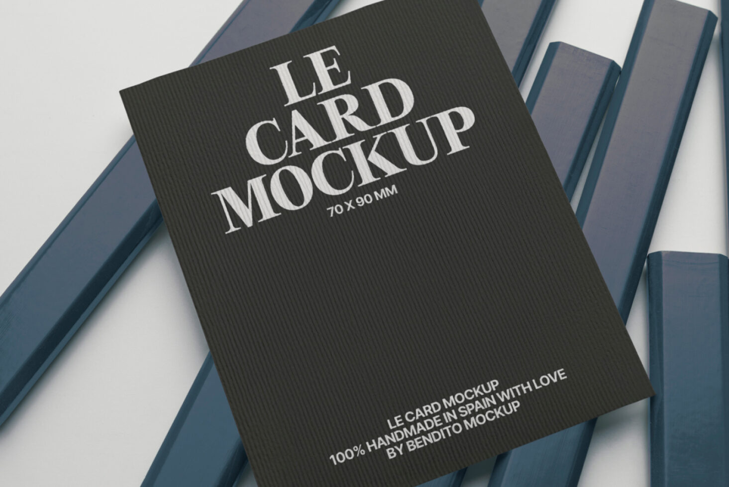 Le Card LB25W36 Mockup preview 2