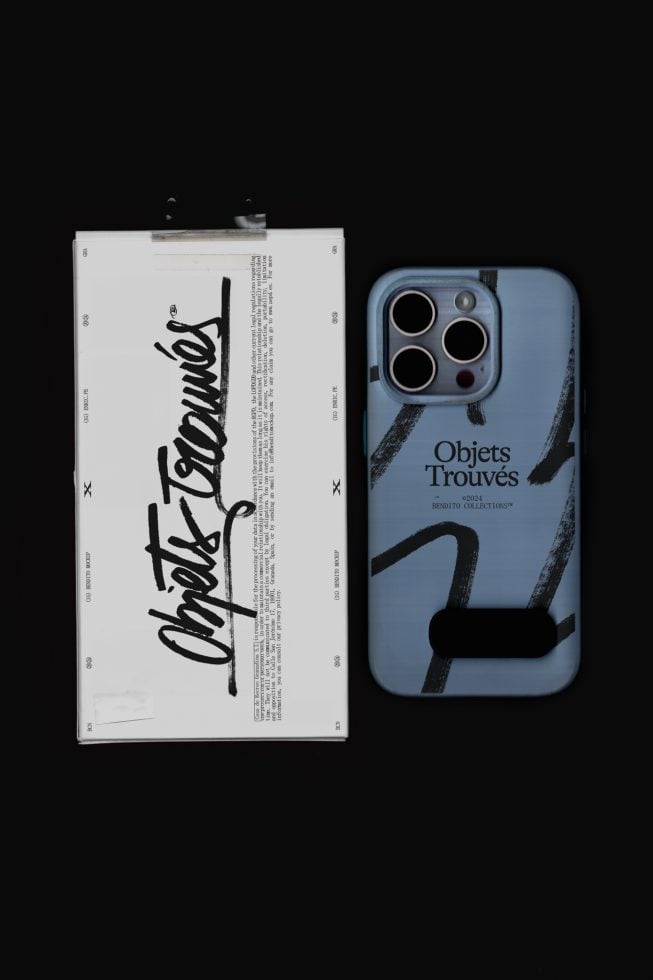 iPhone Case OTv102 Mockup