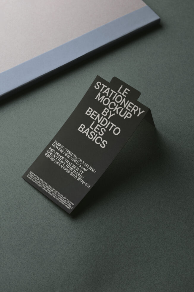 Le Stationery LB25W3701 Mockup preview 4