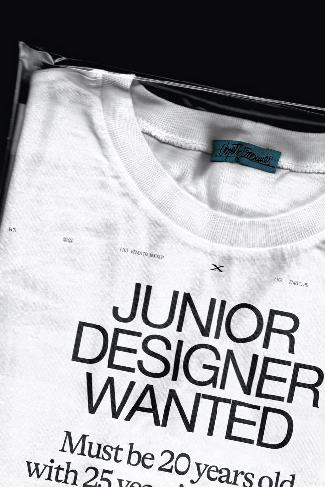 T-Shirt OTv102 Mockup