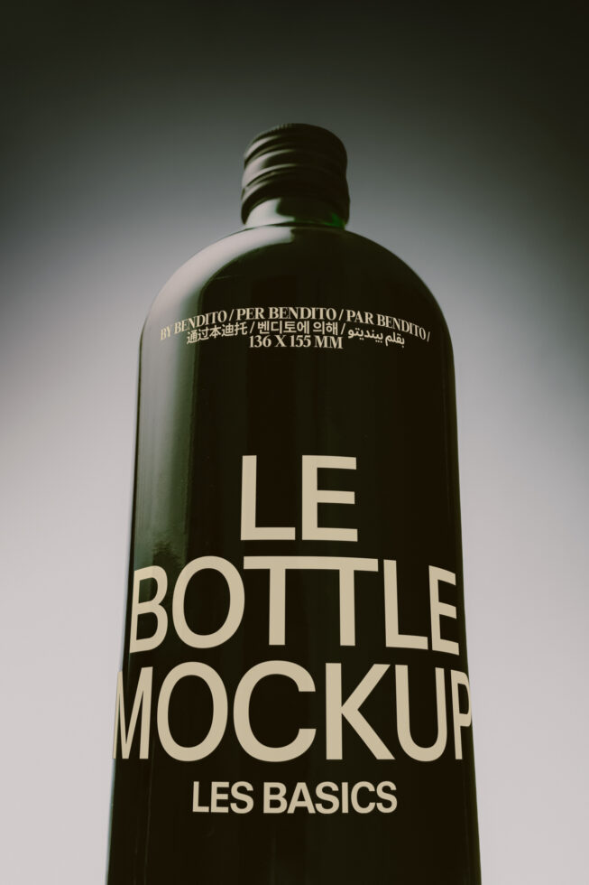 Le Bottle LB26W20 Mockup preview 4