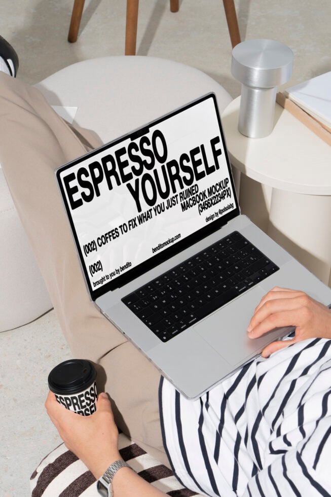 MacBook EY Mockup