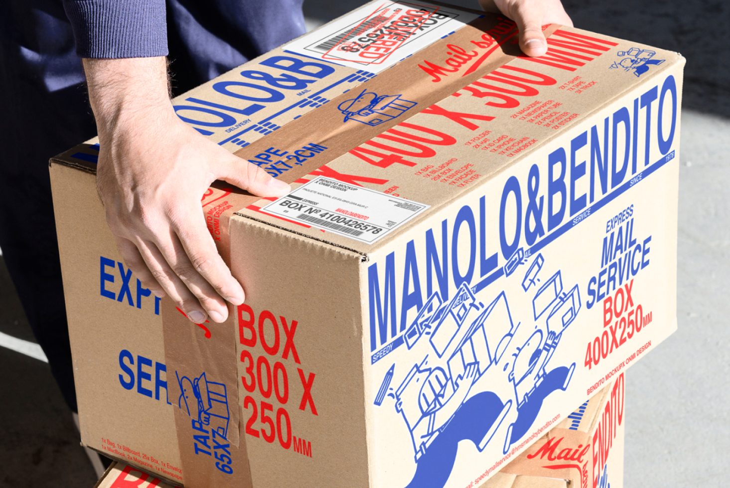 Box M&B07 Mockup preview 2