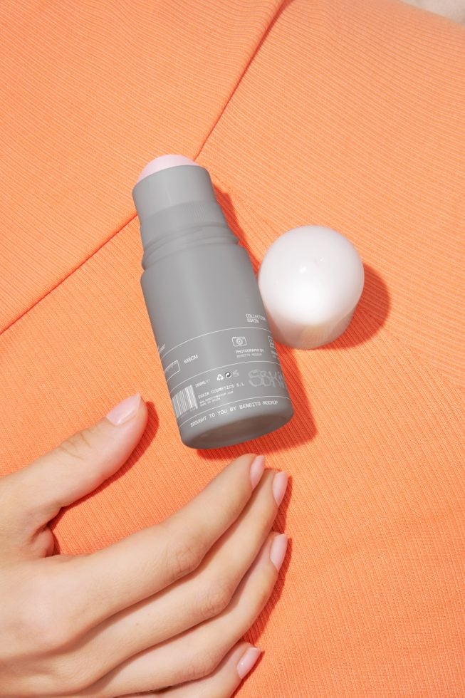 Deodorant SS Mockup preview 4