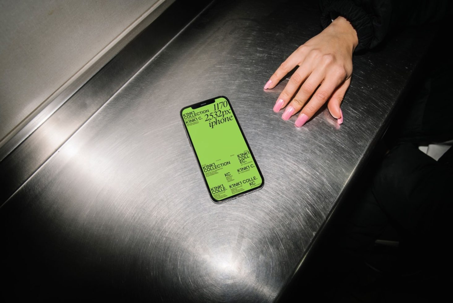 iPhone K03 Mockup preview 2