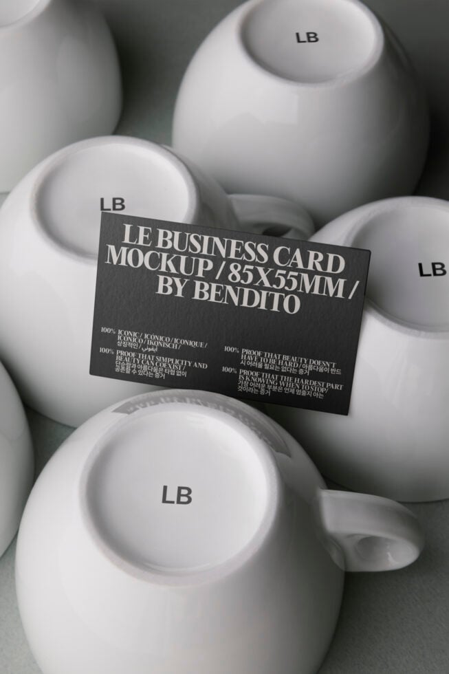 Le Business Card LB25W29 Mockup preview 4