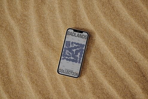 iPhone BL06 Mockup