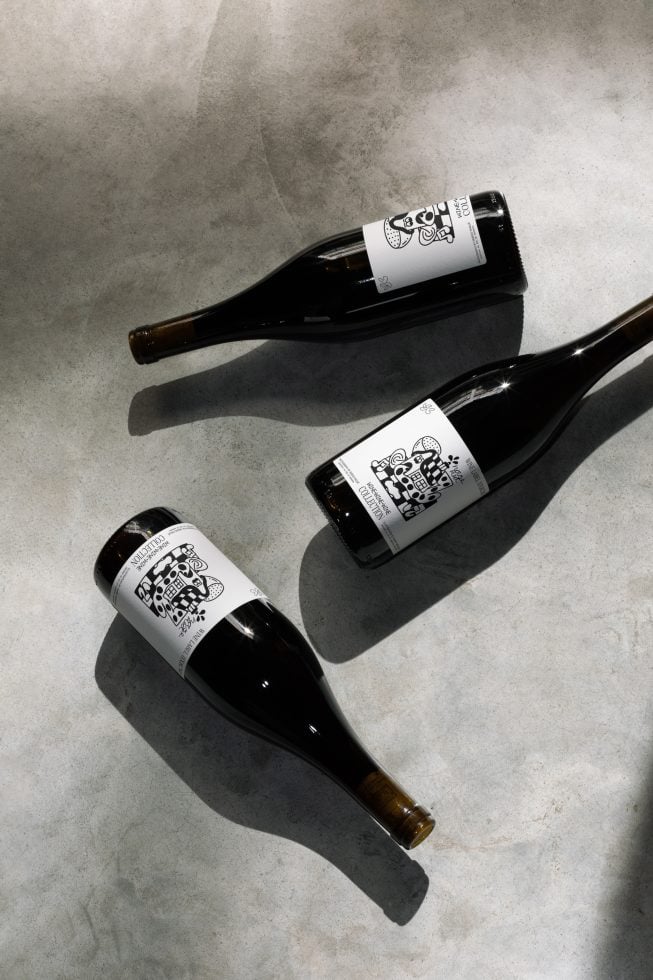 Wine Bottle WWW06 Mockup