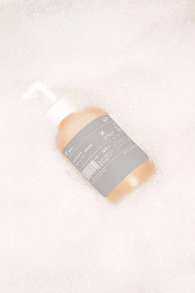 Soap Bottle SS03 Mockup preview 4