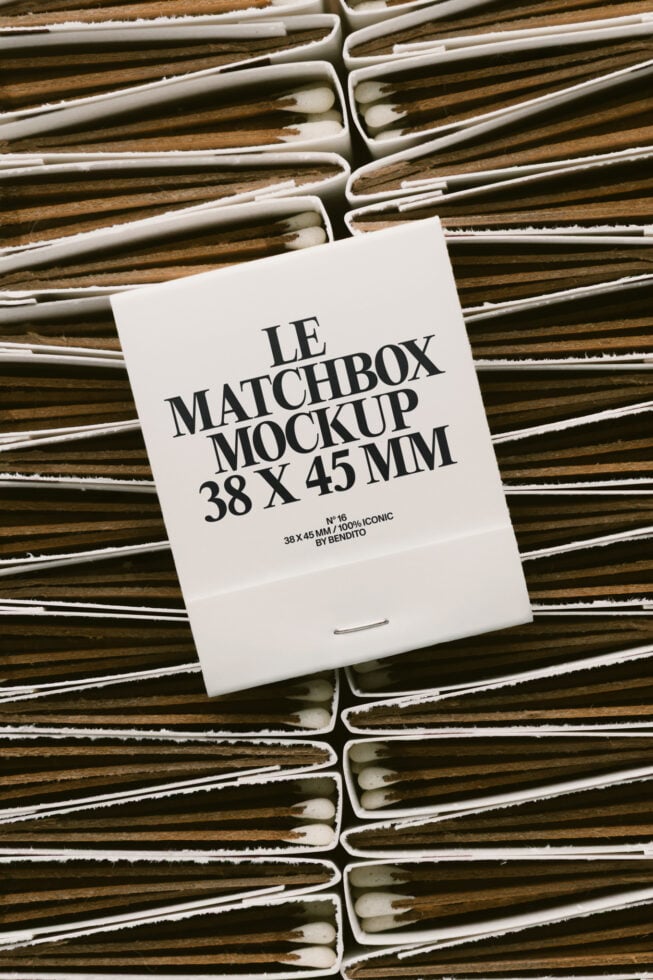 Le Matchbox LB26W16 Mockup