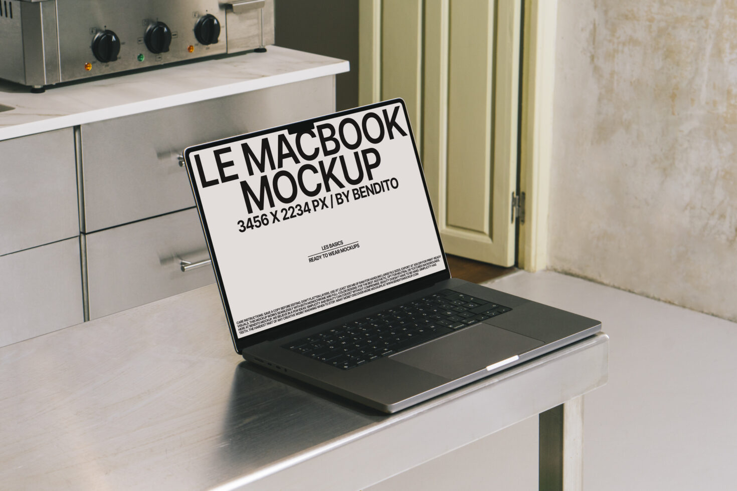 Le MacBook LB25W0502 Mockup preview 3