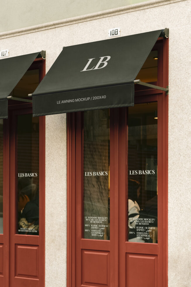 Le Store Front LB25W0703 Mockup